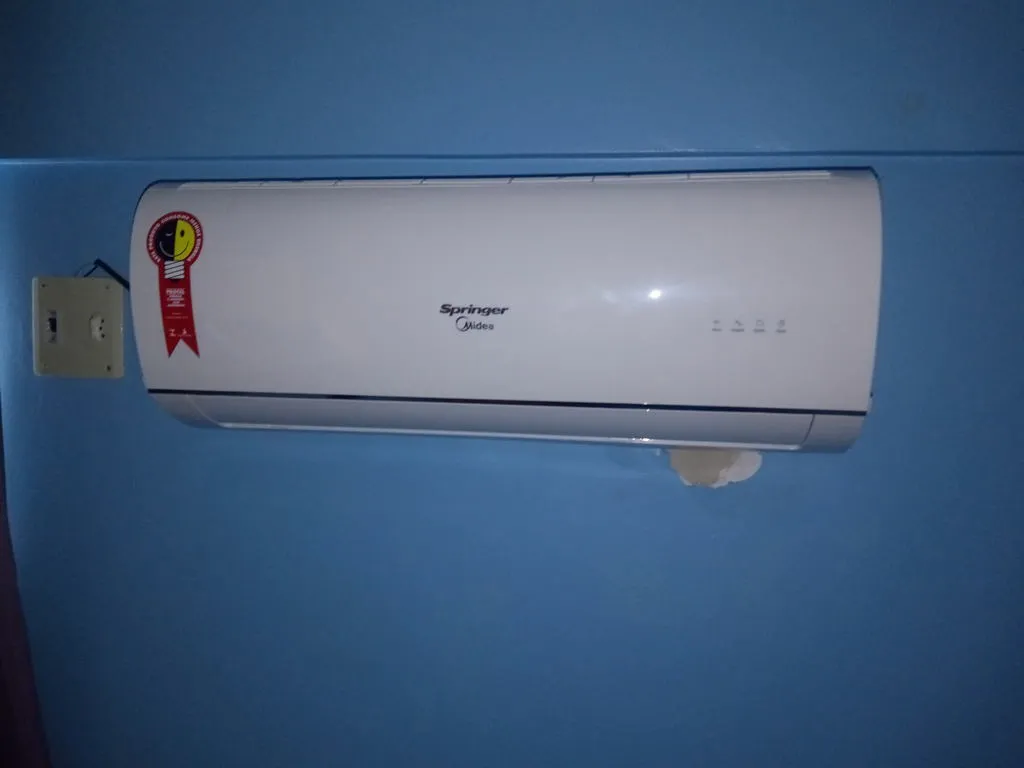 Ar Condicionado Split Hi-Wall Springer Midea AirVolution 9.000 BTU/h Frio  220v - 42TFCA09S5 - Poloar