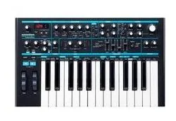 Teclado Sintetizador Novation Bass Station Ii